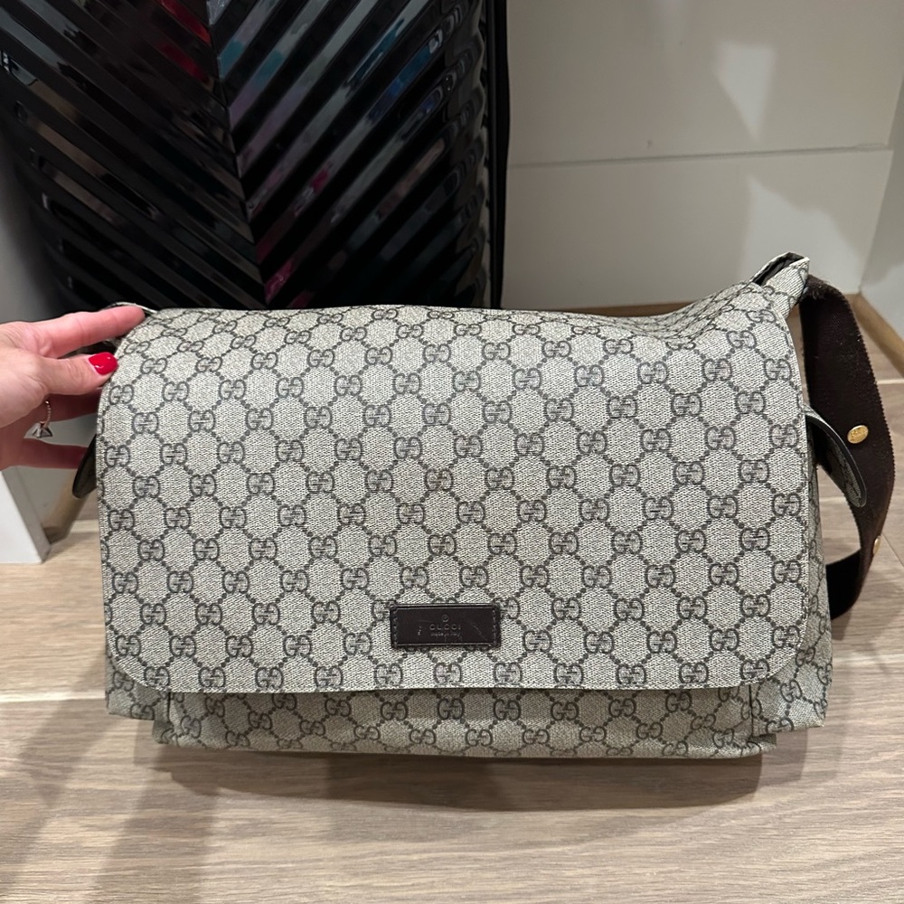 It’s Gucci!Gucci diaper bag for sale! A fabulous piece and well taken cared of.